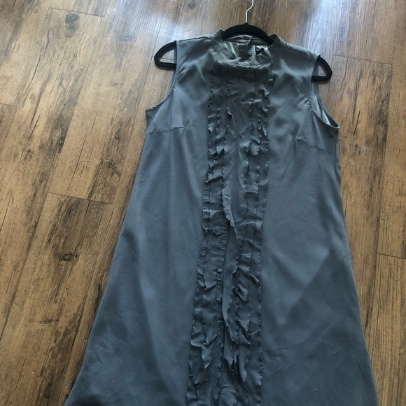 THX Women’s Sleeveless Ruffle-front Dress - Picture 7 of 7